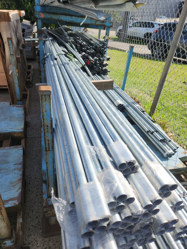 25mm Galvanised Steel Pipes