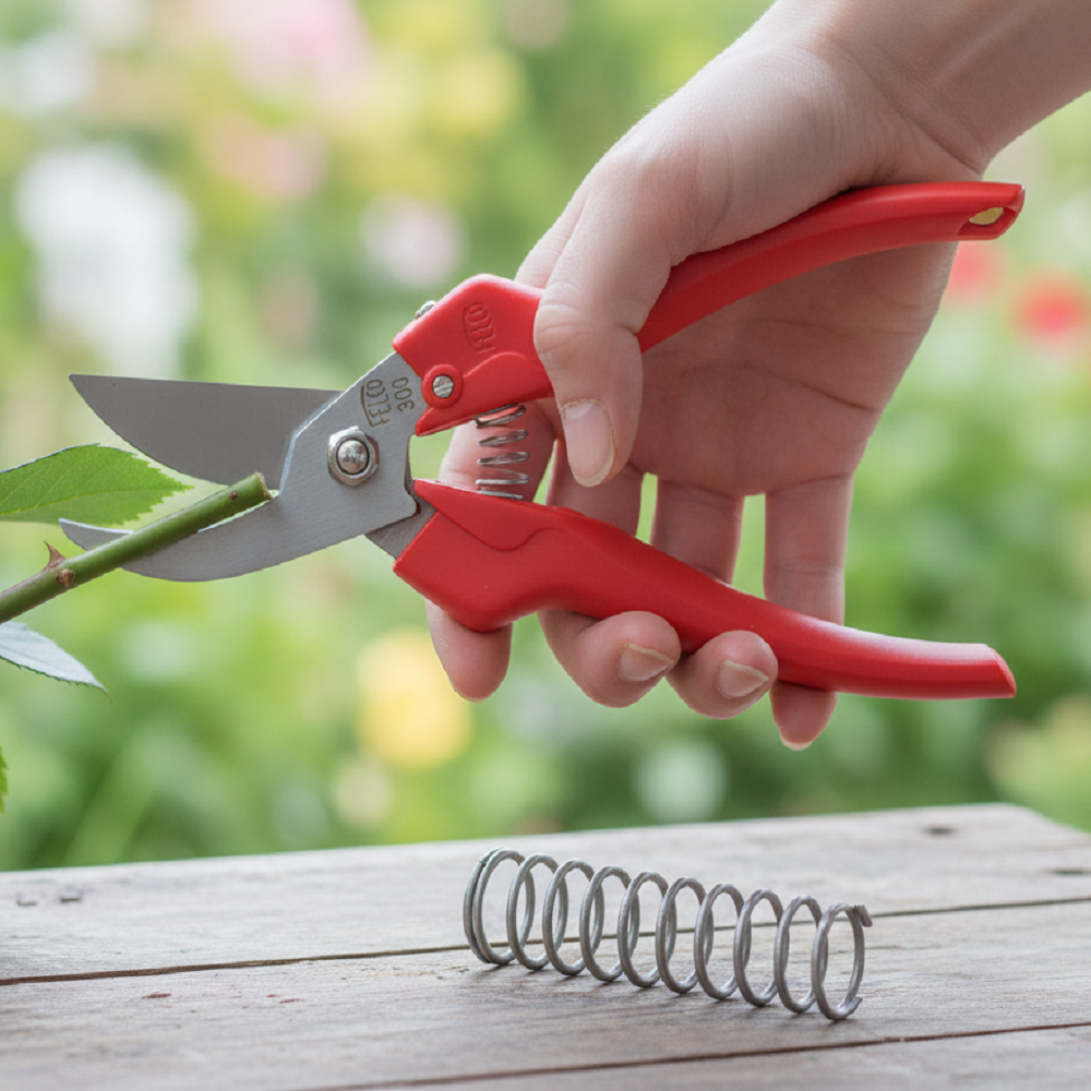 FELCO 300/11 - Replacement Spring | Greenhouse & Polytunnels