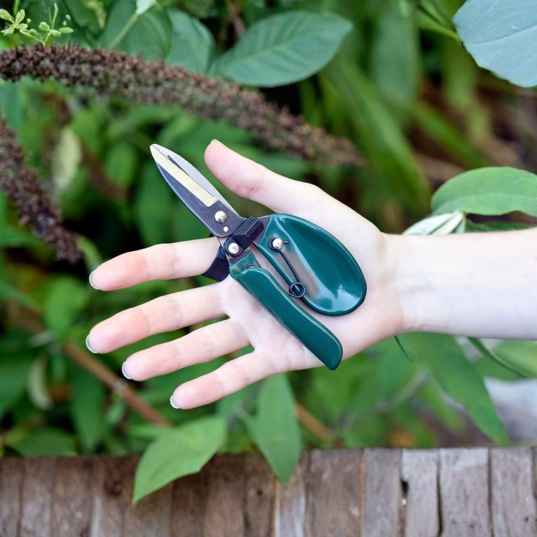 Burgon & Ball - Ergo Deadheader – Ergonomic Wearable Garden Snips