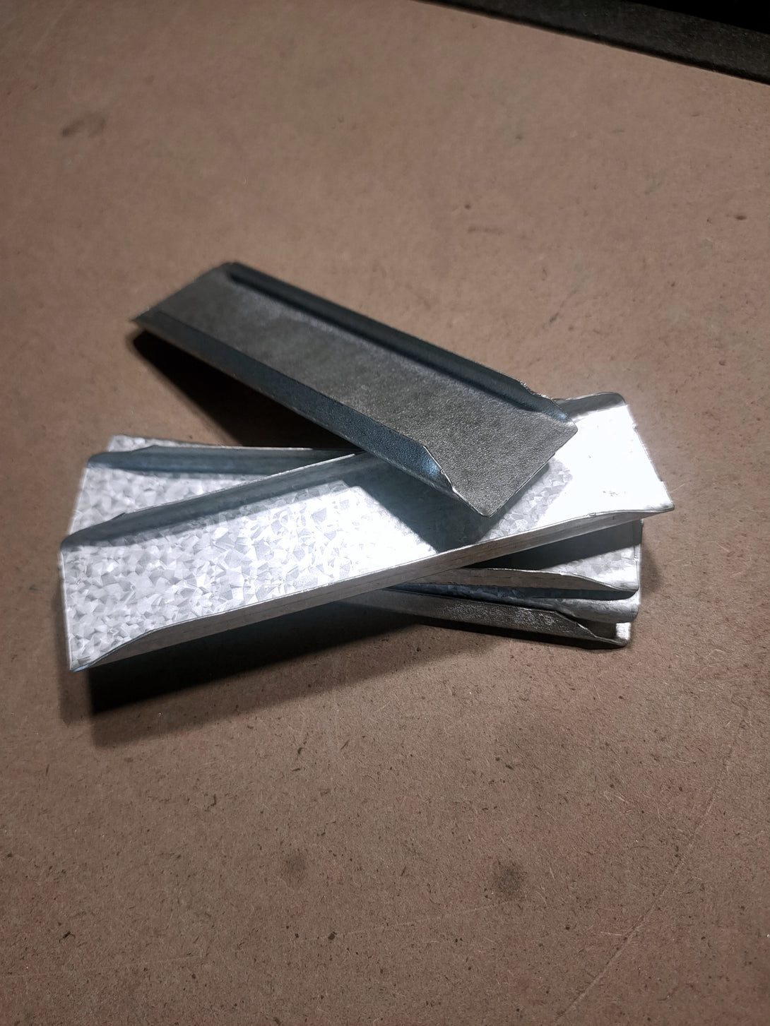 locking profile channel connectors